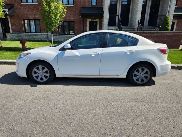Mazda 3 2013 Automatic548407613641216004