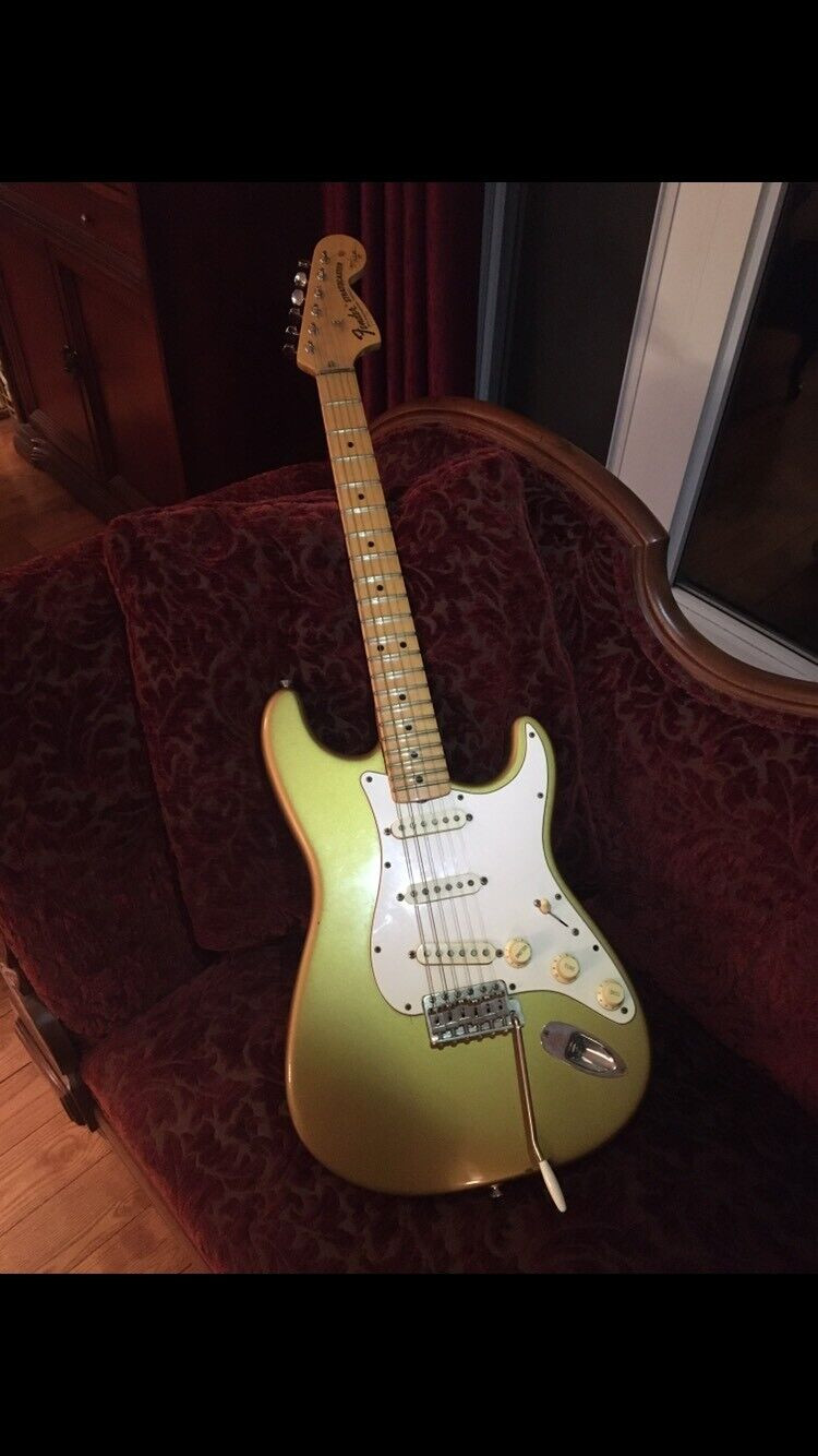 Signature Series Fender Stratocaster Yngwie Malmsteen model rare for sale  