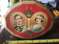 1939 Royal Tin