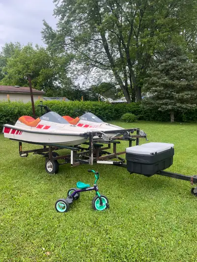 Selling two Yamaha wave runners on double trailer both ran great but will need new gas tanks due to...