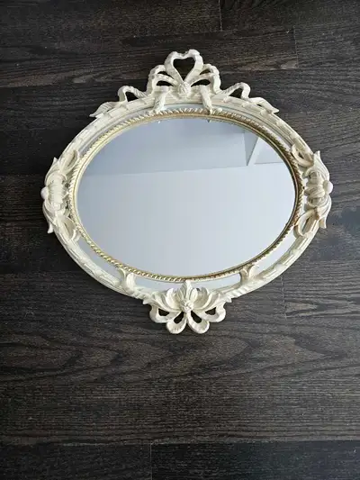 Baroque Style Ribbon Pattern Oval Mirror, View more