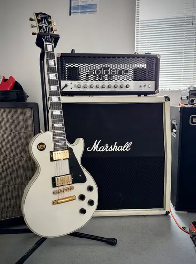 Gibson Custom Shop Les Paul - Alpine White, View more