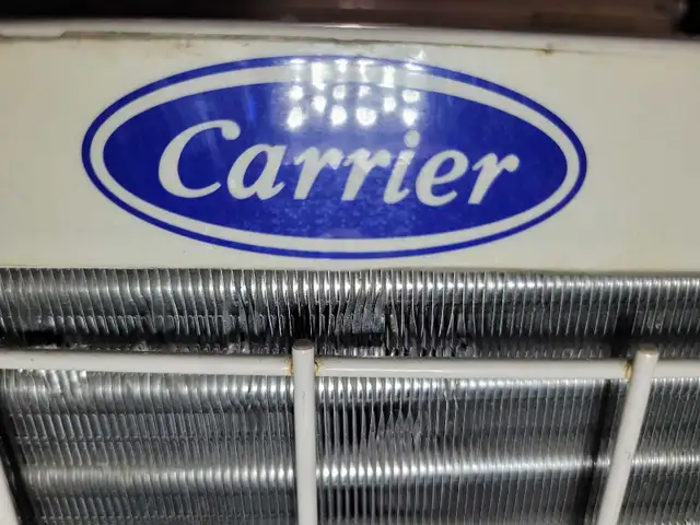 climatiseur de fenêtre de 12000 btu  in Heating, Cooling & Air in City of Montréal - Image 2