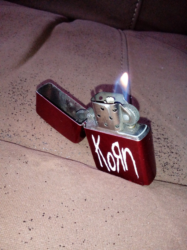 Zippo 2017 Korn Rare edition in Arts & Collectibles in City of Toronto - Image 2