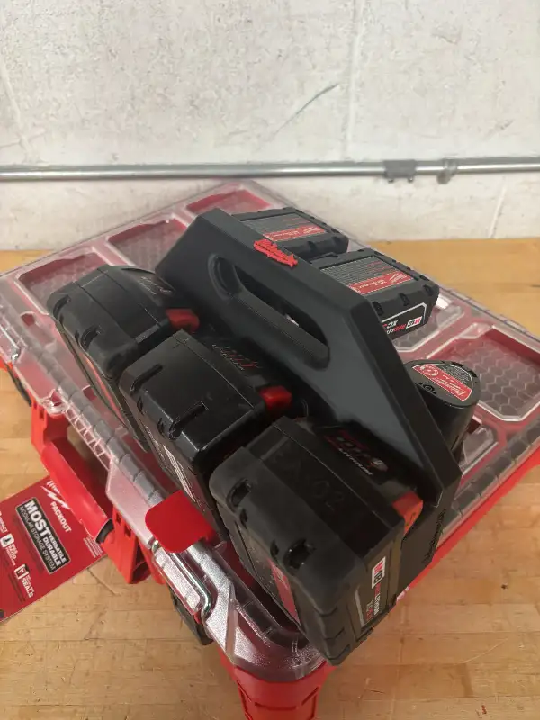 Milwaukee M12 / M18 Battery Caddy Holder 6 Pack (3+3) Packout in Power Tools in Markham / York Region - Image 8