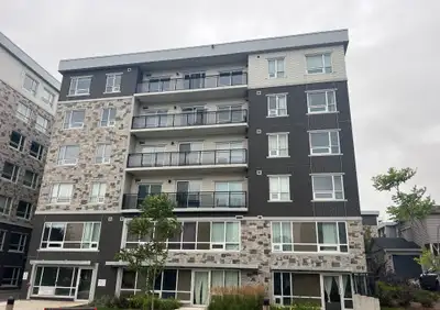 FULLY FURNISHED UNIT WITH 1 PRIVATE BEDROOM + WASHROOM FOR RENT. BRIGHT, WELL-MAINTAINED, AND MODERN...