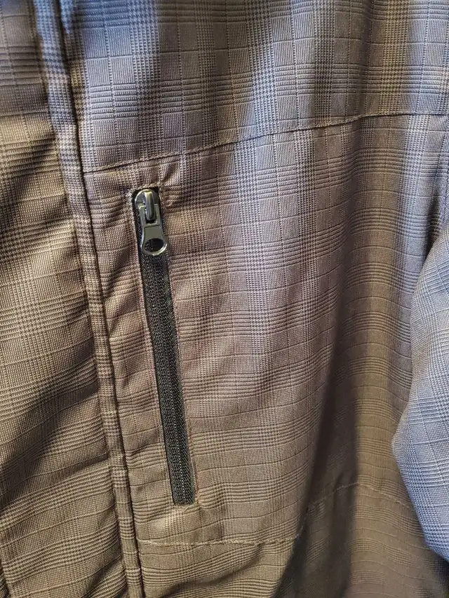 Men's Jacket in Men's in Mississauga / Peel Region - Image 3