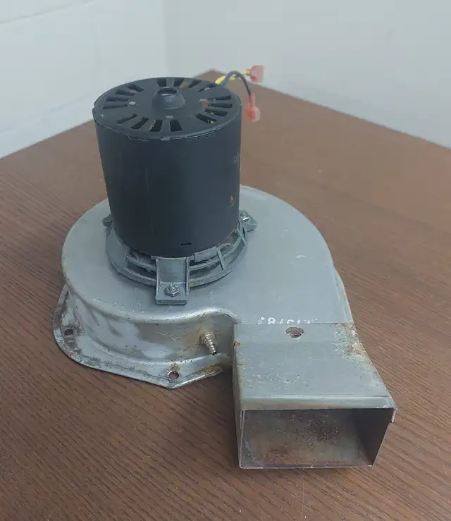 FASCO Draft Inducer Motor – Model 70219237 (Type U21B) - M 147 in Heating, Cooling & Air in City of Toronto - Image 3