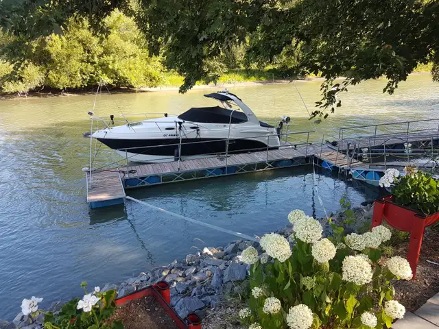 Chaparral 280 2007 in Powerboats & Motorboats in Trois-Rivières - Image 2