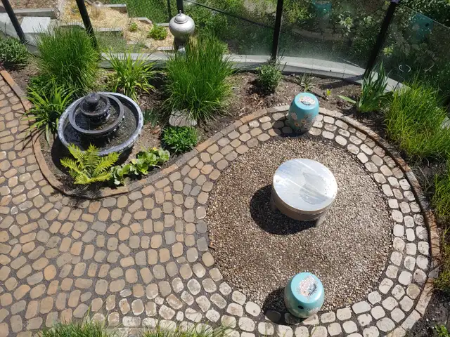 Landscaping services531194401354557449