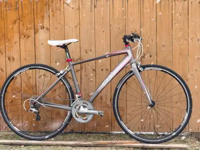 Road bike Giant Dash In Excellent Shape, View more