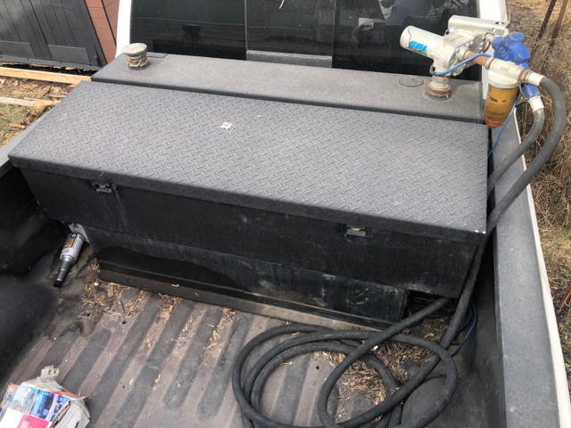 450 L slip tank/tidy tank with toolbox combo and pump with hose in Other Parts & Accessories in Prince George