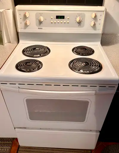 Électroménager à 500$ (poêle, frigo, laveuse et sécheuse), View more