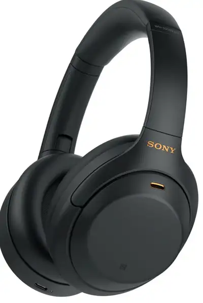 - Clean rarely used head phone bought 2022 -Sony WH-1000XM4 Wireless Industry Leading Noise Cancelin...