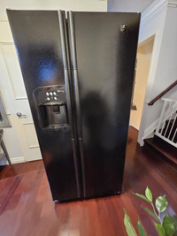 Very Good Condition Fridge for Sale