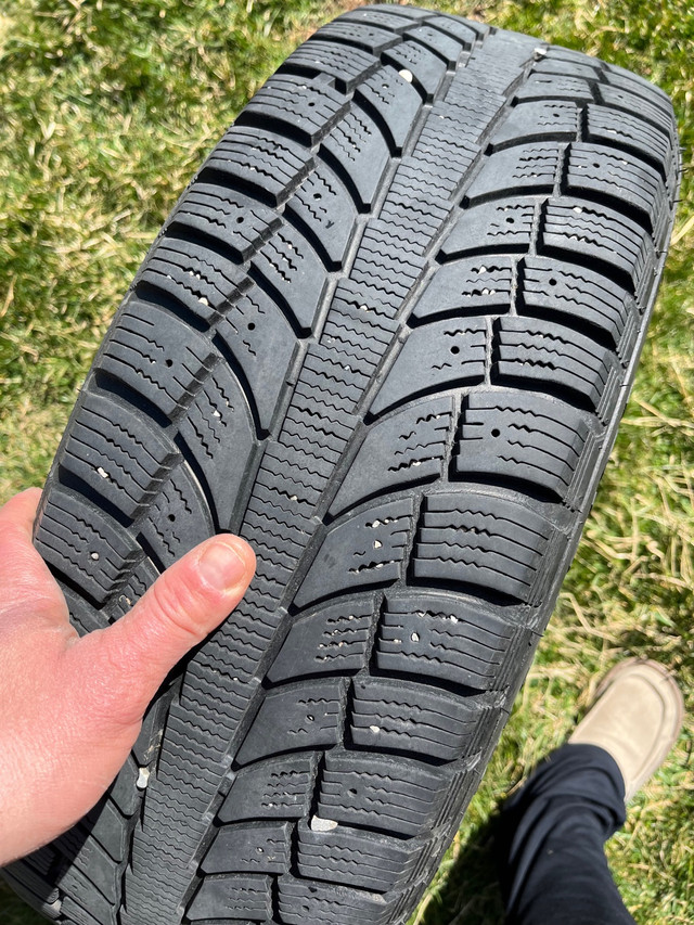 Snow tires for Chev/GMC 225 65 R17 in Other in Oakville / Halton Region