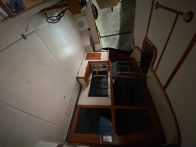 3288 Bayliner & Triple Axle Boat Trailer for sale Powerboats