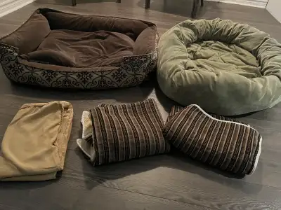 Dog donut beds, View more