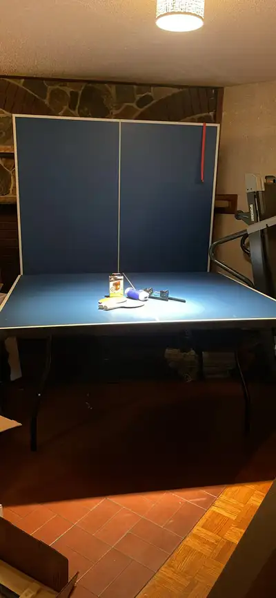 Get ready to serve up some fun with this MD Sports Official Size 15mm 4 Piece Indoor Ping Pong Table...