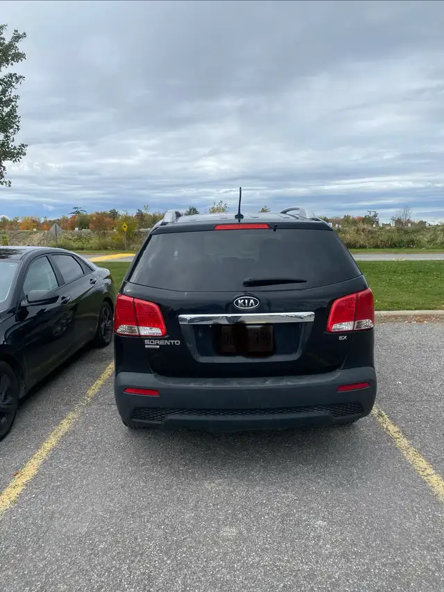 kia Sorento 2011596434093783787521