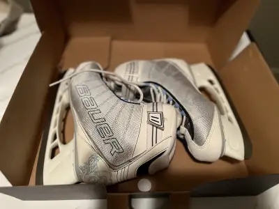 Ice Skates for women size 8.5, View more