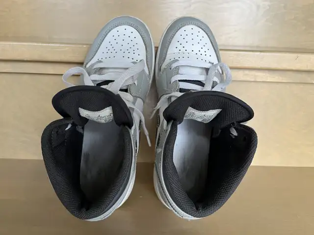 Nike Sneakers in Women's - Shoes in Bedford - Image 6