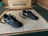 Brand new Easton Soccer Cleats, size 7