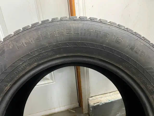 Nokian Hakkapeliitta 10 SUV Tire 265/60R18 in Tires & Rims in Laval / North Shore - Image 5