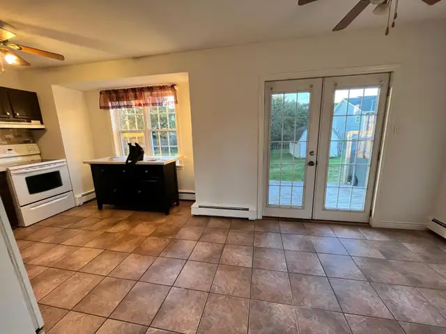 Room for rent in Long Term Rentals in Charlottetown - Image 9