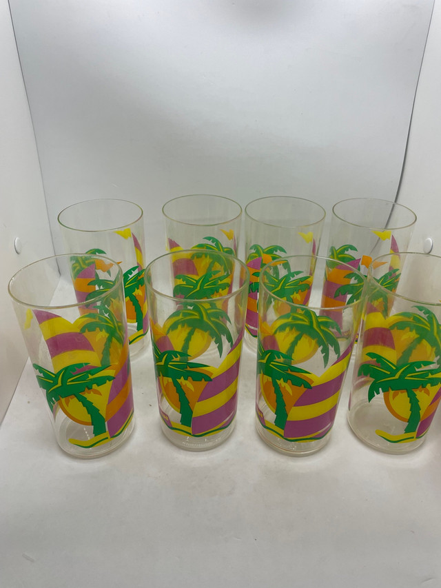 Vintage 90’s  Plastic Drinking Glasses in Kitchen & Dining Wares in Hamilton