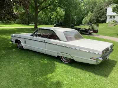 1966 Plymouth Fury III One owner, stored in winter Brand new battery today, new heater core 318 engi...