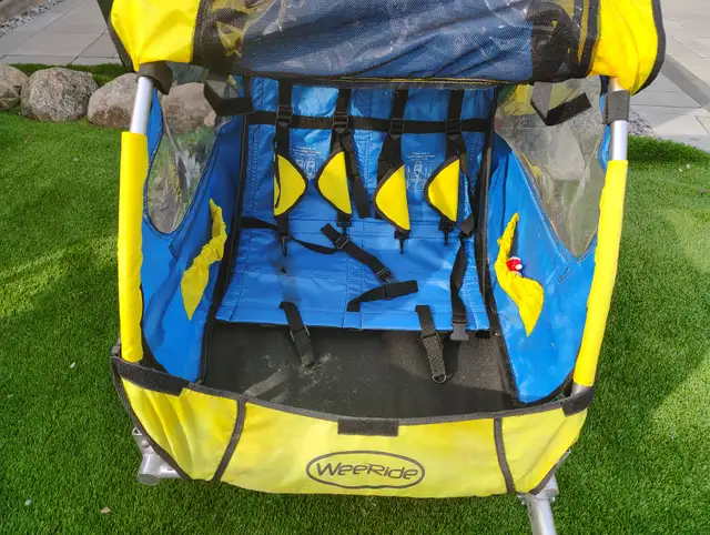 WeeRide kids bike trailer (double-seated) [Used] in Kids in Markham / York Region - Image 4