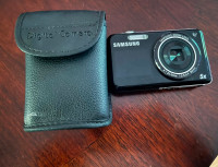 Samsung digital camera , 5x zoom lens.