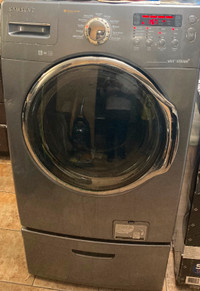Sumsang Washing machine with dryer set, stackable $200