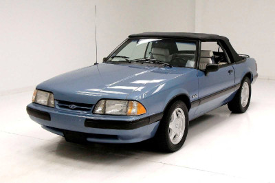 Wanted  1990s Mustang powertrain