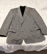 Men’s Suit Jacket- Kemptville