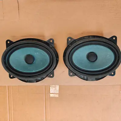 2010-2015 Lexus RX 350 front door speakers