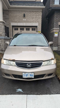 2004 Honda Odyssey 