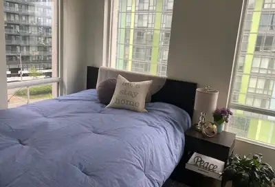 LONG TERM ROOM Downtown@Bathurst+Lakeshore