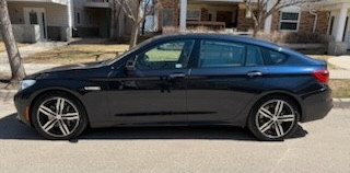 2015 BMW GRAN TURISMO 550i xDrive 4dr Hatchback AWD - RARE FIND in Cars & Trucks in Calgary - Image 4