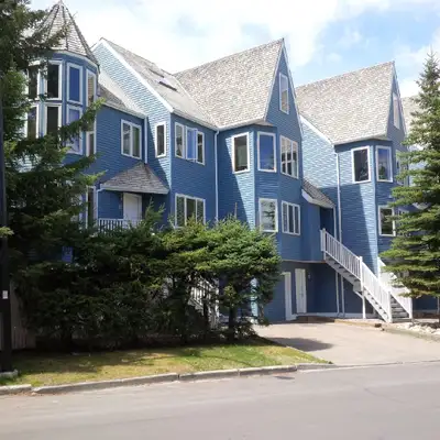 Two level 1 bedroom up scale townhouse