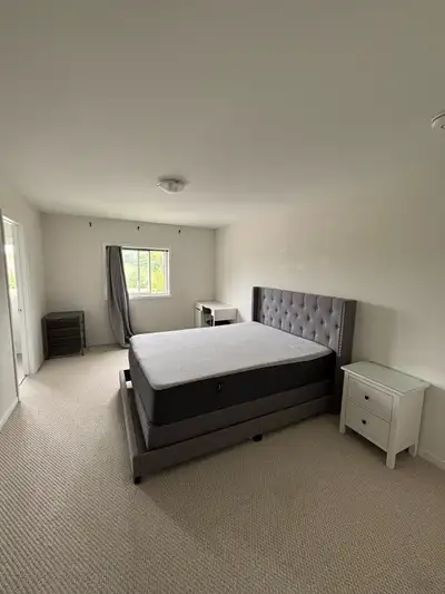 Room for Rent (Female only)