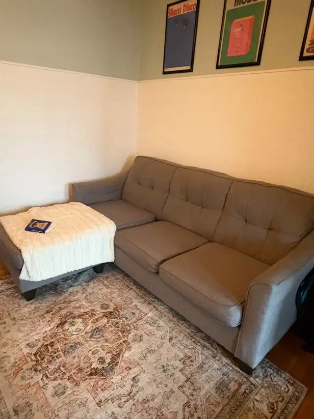 Canapé in Bedding in City of Montréal - Image 4