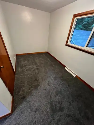 Private Rooms for Rent – Dartmouth (Near Tacoma Dr & Main St) Two private rooms available in a clean...