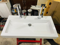 Luxury bathroom dual faucets vanity eco friendly White Ceramic