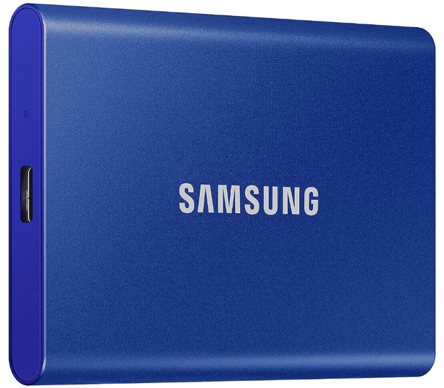SAMSUNG SSD T7 Portable SSD Drive 1TB - w password - Blue dans Autre  à Ville de Montréal