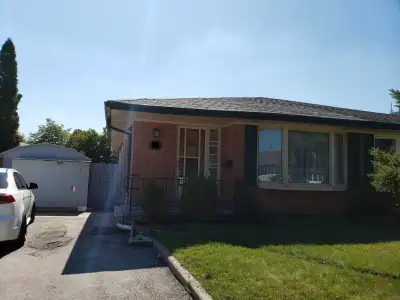 Room available For Rent