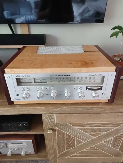 Marantz WC-22 Wood Case, View more