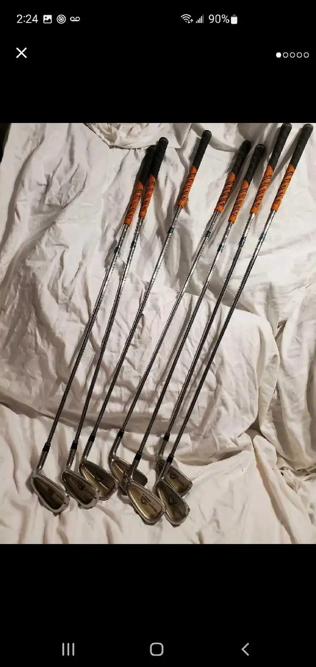 WOMENS RIGHT HANDED TOP FLITE MAGNA OVERSIZED GOLF IRONS 3,4 in Golf in Barrie - Image 2