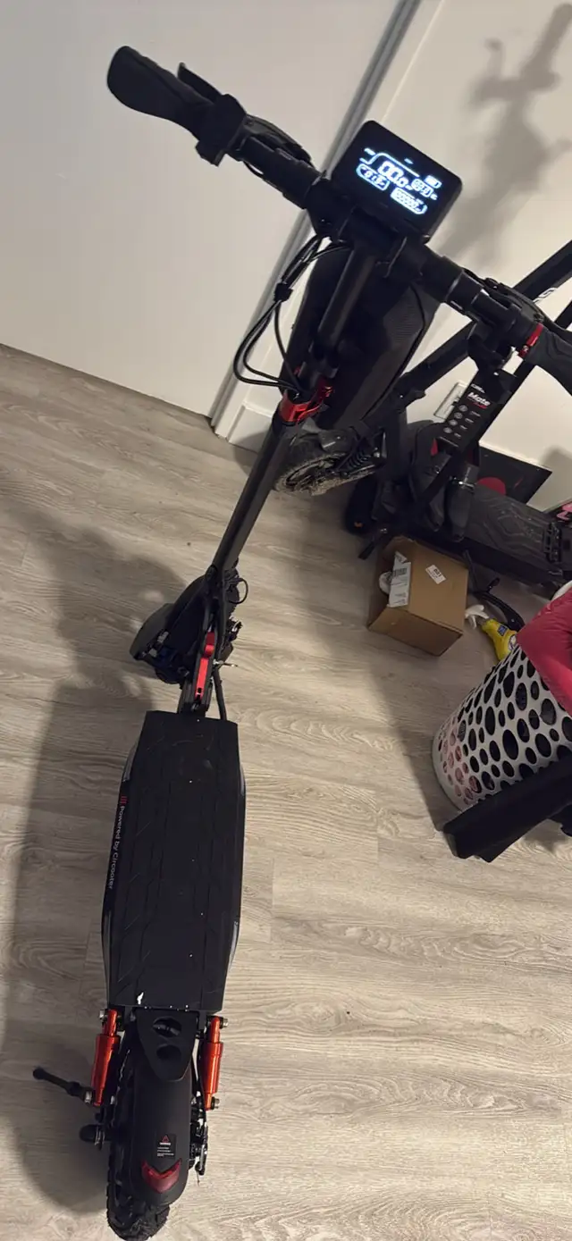 Circooter mate (0KM OBD) in eBike in Oshawa / Durham Region - Image 2